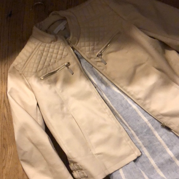 Leather jacket - Picture 2 of 2